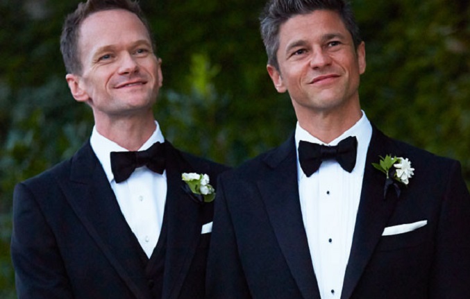 Neil Patrick Harris (izquierda) junto a su marido, David Burtka (derecha)