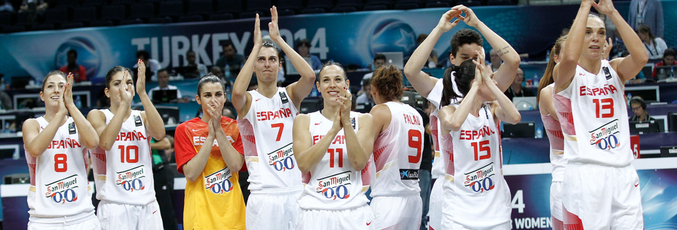 El equipo español femenino de baloncesto