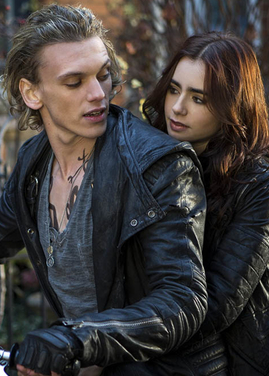 'Cazadores de sombras: Ciudad del Hueso'