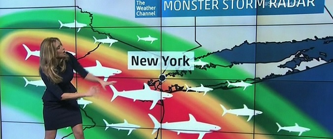 Escena de un parte meteorológico de "Sharknado 2"