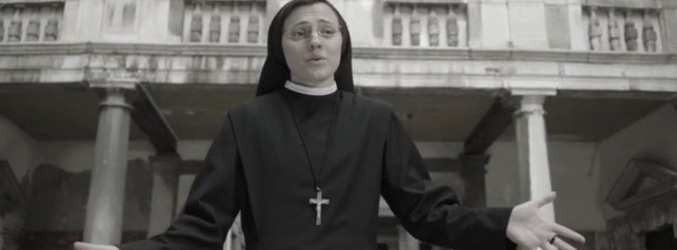 Imagen del videoclip de 'Like a Virgin' de Sor Cristina
