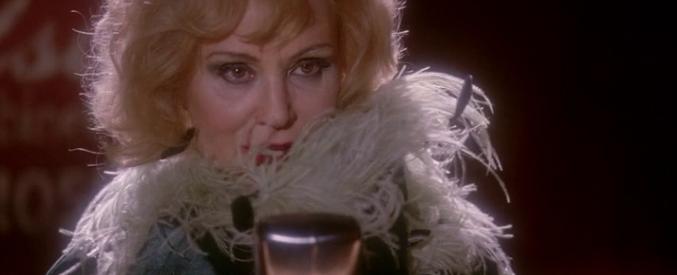 Elsa Mars canta un tema de Lana del Rey