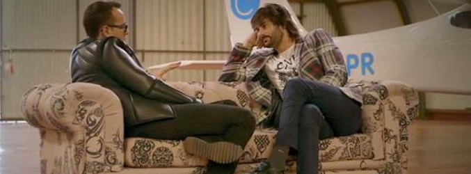 Risto entrevistando a Melendi