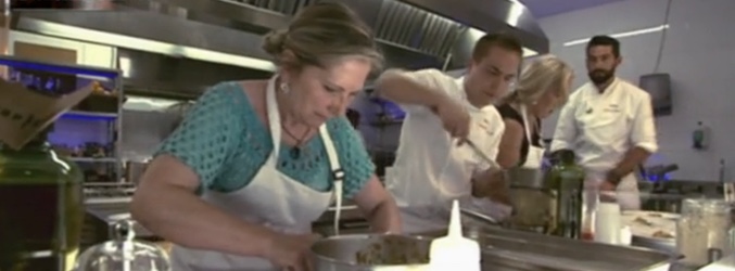 Los concursantes de 'Top Chef' cocinando con sus madres