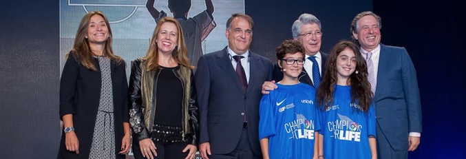 Foto de familia en la presentación de 'Champions for life'
