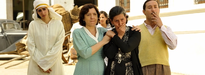 Imagen capitular de 'El tiempo entre costuras'