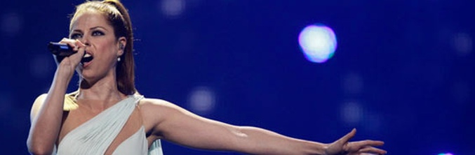 Pastora Soler durante su actuación en el Festival de Eurovisión 2012