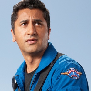 Cliff Curtis