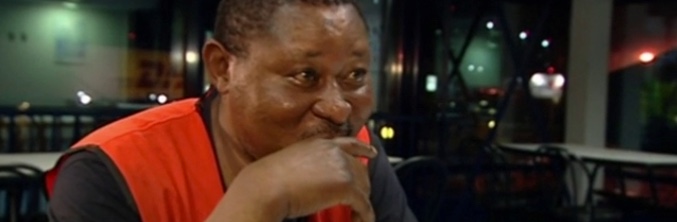 Wilfred en 'El jefe infiltrado'