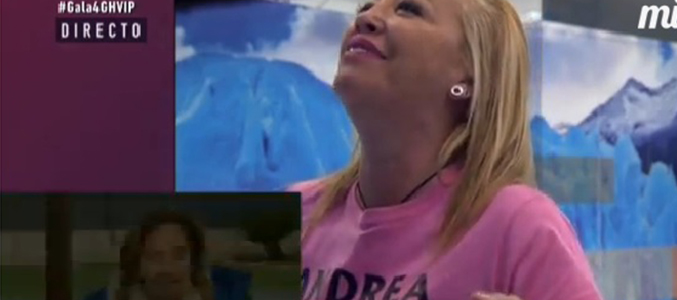 La hija de Belén Esteban y Jesulín de Ubrique ha dado fuerza y apoyo a su madre para que esta sobrelleve el reality