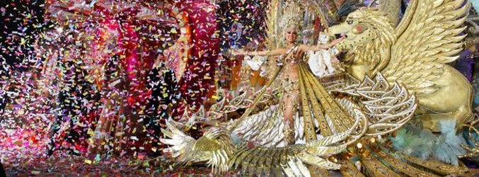El Carnaval se celebra por todo lo alto en Santa Cruz de Tenerife