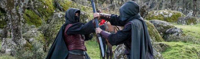 'Águila Roja luchando contra su doble en el último capítulo emitido