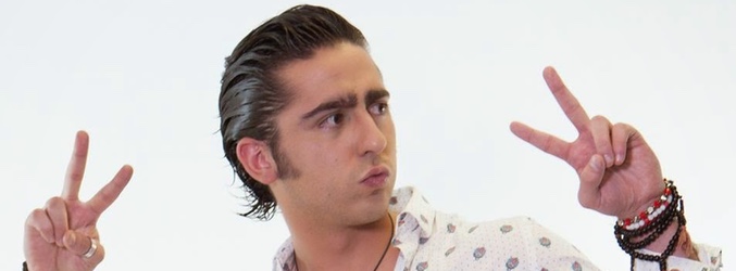 Caballero posando en 'Acapulco Shore'