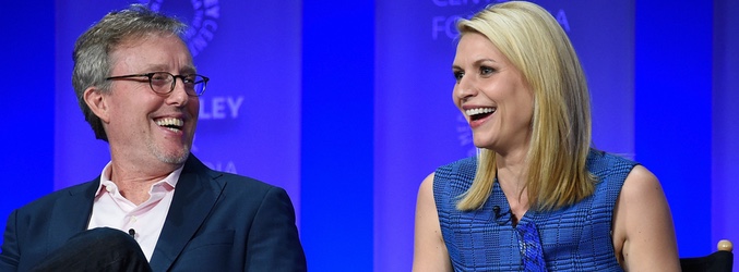 Alex Gansa y Claire Danes en el Paleyfest
