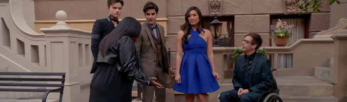 Mercedes, Kurt, Blaine, Tina y Artie durante el último episodio de 'Glee'