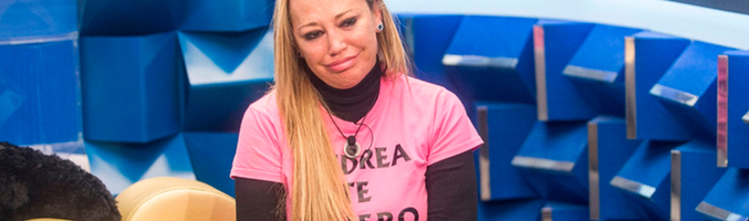 La de San Blas comentó en la casa, en tono de broma, que había decidido trasladar todo su dinero a las Islas Caimán.