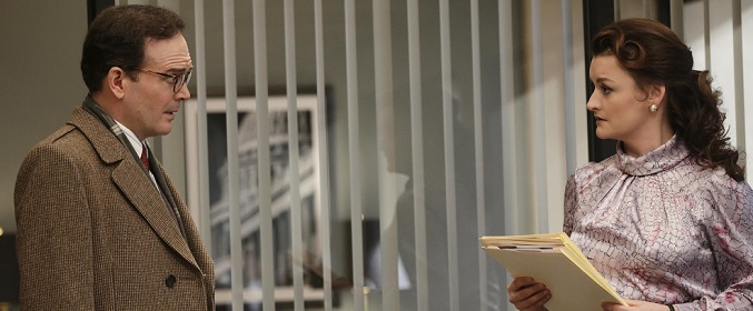 Martha junto a Walter Taffet, del departamento de asuntos internos