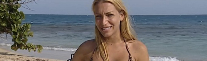 Elisa, primera concursante en pisar Isla Destierro