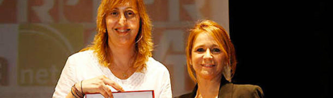 Elena Sánchez Pérez, a la izquierda, ha sido hasta ahora jefa de prensa de Ana Botella