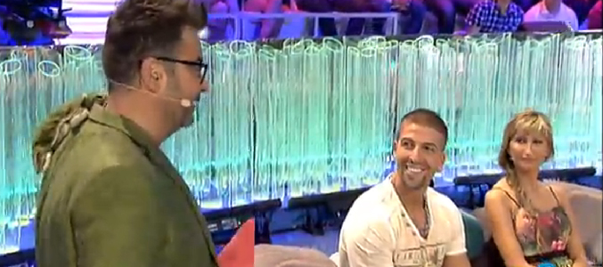 Jorge Javier Vázquez comunica a Labrador que será el nuevo tronista de 'MYHYV'