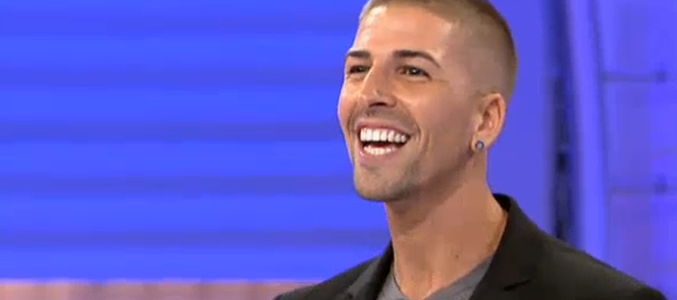 Labrador, muy feliz en el trono de 'MYHYV'