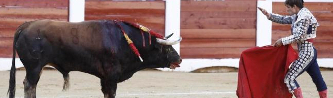 El Juli toreando