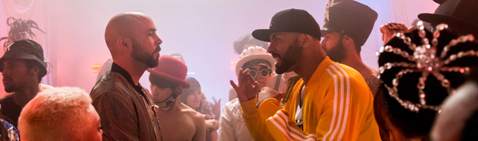 La contienda de Waterloo recreada como una batalla de gallos