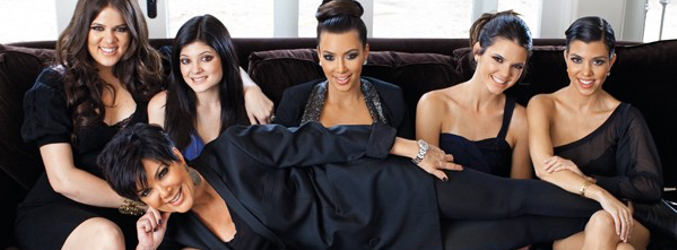 Las Kardashians tendrán cuatro temporadas más para mostrar su día a día