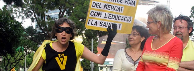 Ada Colau como "Heroína Supervivienda"