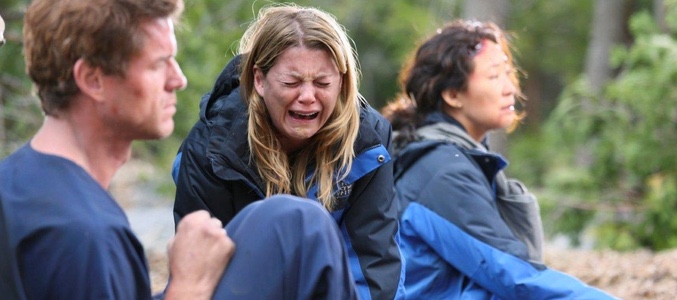 Drama tras drama, a Shonda Rhimes se le fue la tragedia de las manos en &#39;Anatomía de Grey&#39;