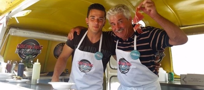 Carlos concursa junto a su padre en 'Cocineros al volante'