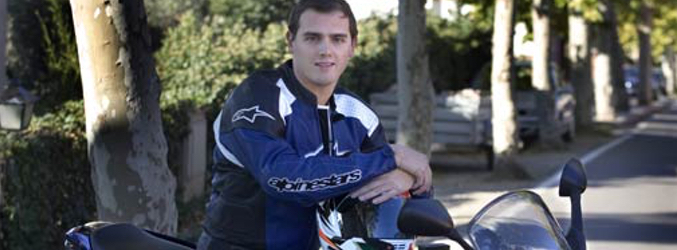Albert Rivera es un gran aficionado de las motos y el mundo del motor