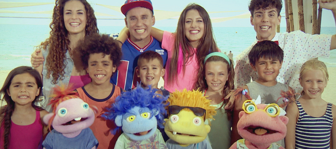 Los protagonistas del nuevo videoclip de Clan TVE