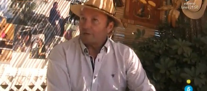 Amador Mohedano defiende a su exmujer y su hija en 'Sálvame Deluxe'