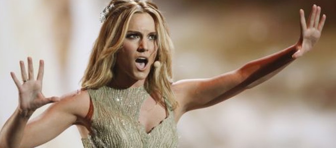 Edurne, interpretando &quot;Amanecer&quot; en el &#39;Festival de Eurovisión 2015&#39;