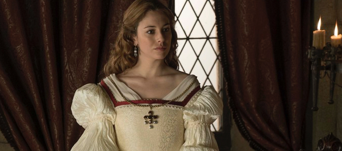 Blanca Suárez como Isabel de Portugal