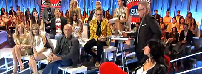 Maite tuvo que responder a todas las dudas de los colaboradores con su concurso