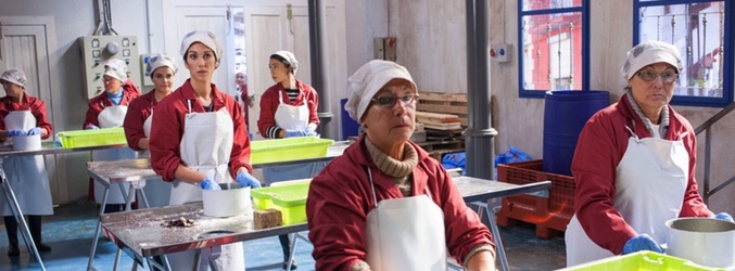 'Eskamak kentzen' narrará las vivencias de las trabajadoras de una conservera