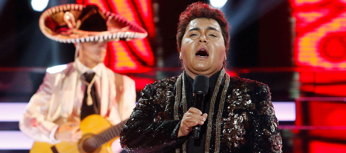 Falete imitó a Juan Gabriel durante la segunda gala de 'Tu cara me suena'