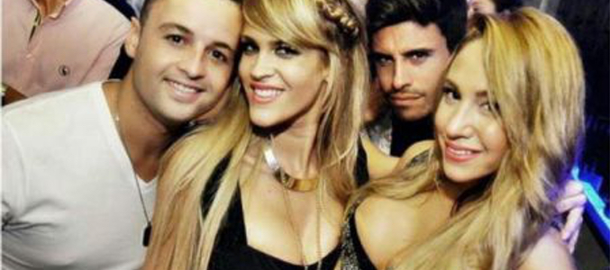 Ylenia y Steisy, de fiesta