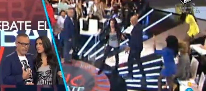 Raquel abandonando el plató