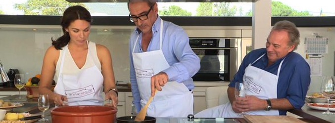 Carlos Herrara cocina junto a Fabiola y Bertín Osborne en el espacio 'En la tuya o en la mía'