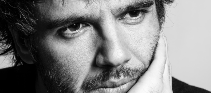 Raúl Peña en una sesión de fotos