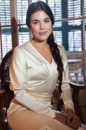 Adriana Ugarte interpreta a Teresa Brusés en 'Habitaciones Cerradas'