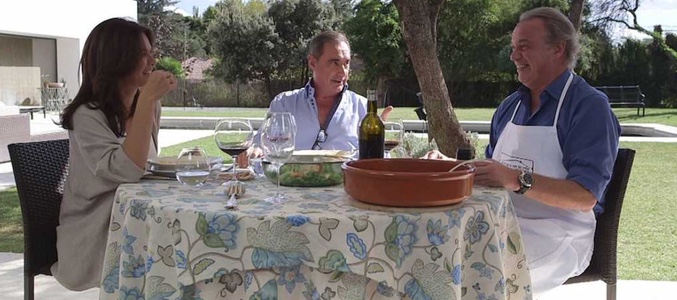 En su programa, Bertín Osborne intenta mostrarse de lo más cercano con sus invitados