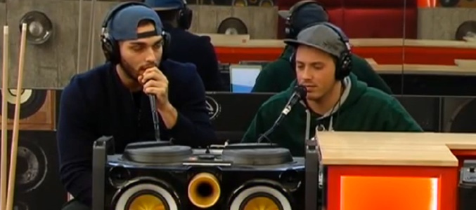 Carlos y Ricky en la radio
