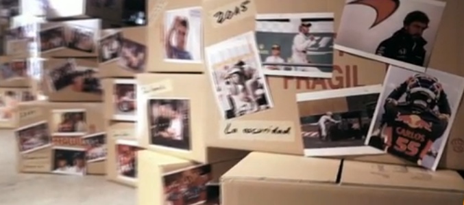 Un vídeo con fotografías ha acompañado la emotiva despedida del periodista