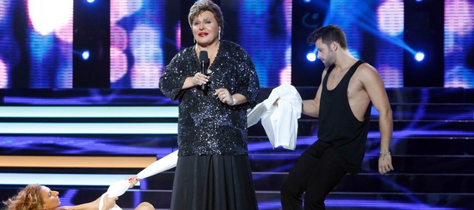 Falete interpretando a Olga Guillot en 'Tu cara me suena'