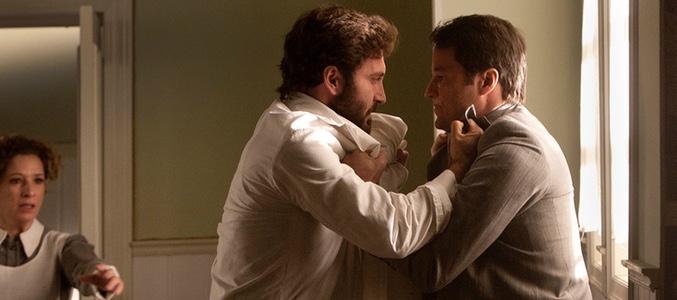 Cristóbal y Rodolfo (Fernando Andina) no pueden evitar la tensión por Blanca en 'Seis hermanas'