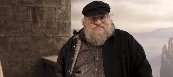 George R. R. Martin en el set del rodaje de 'Juego de Tronos'